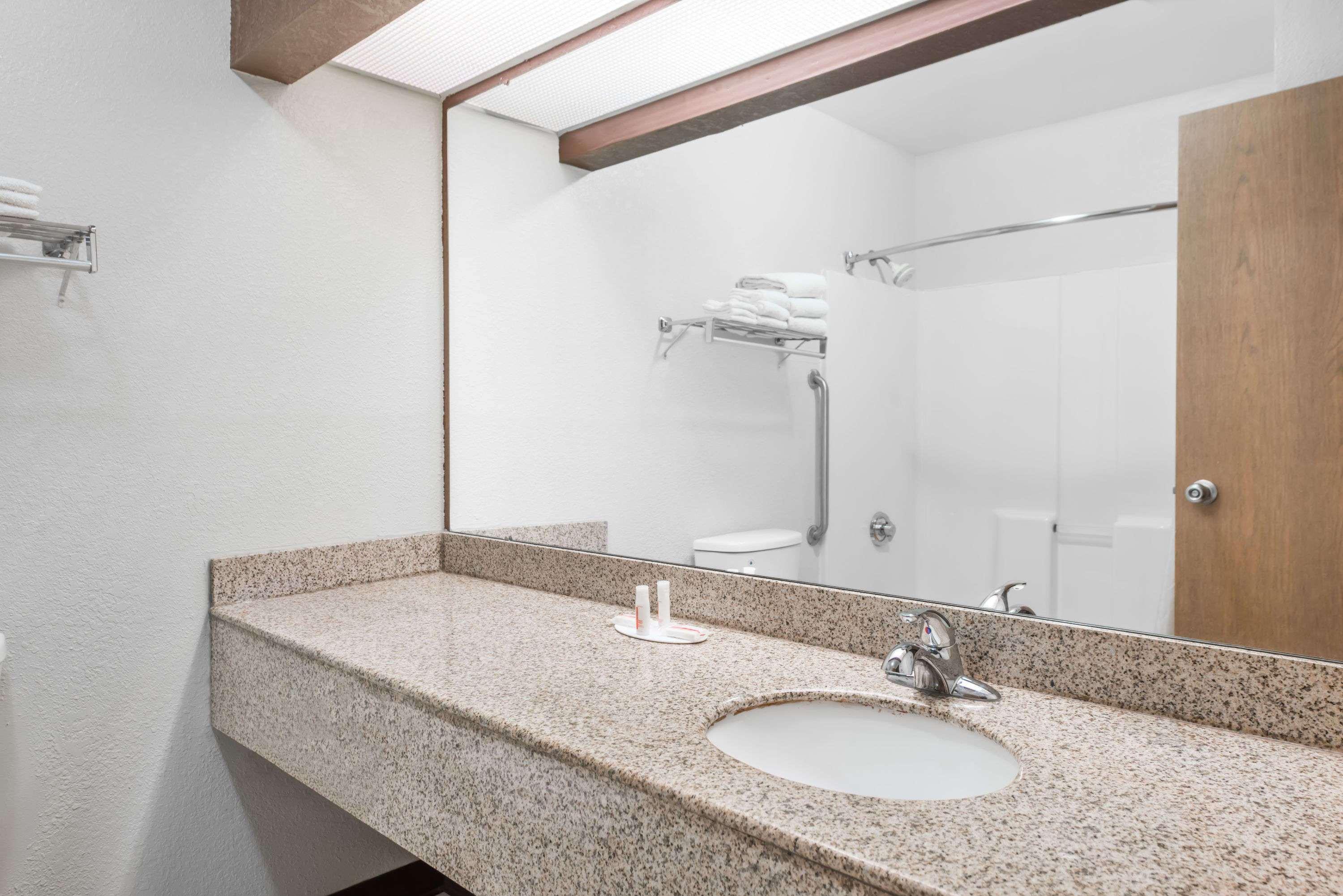 Days Inn & Suites By Wyndham Casey Exteriér fotografie