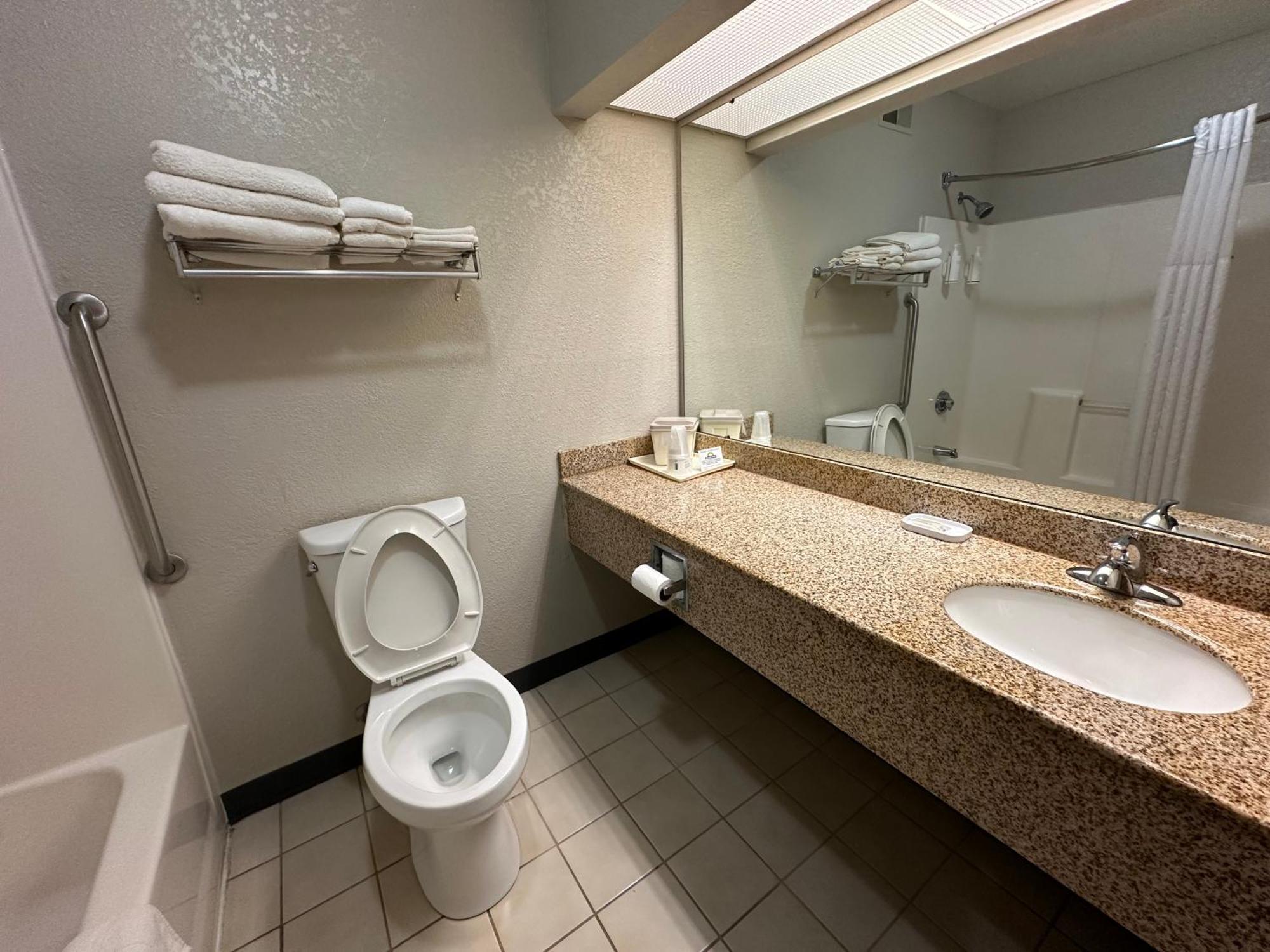 Days Inn & Suites By Wyndham Casey Exteriér fotografie